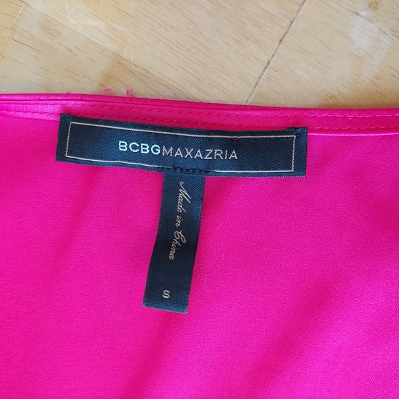 BCBGMAXAZRIA Women ruffle V-neck blouse short sleeve fuchsia side zipper small - Picture 8 of 12